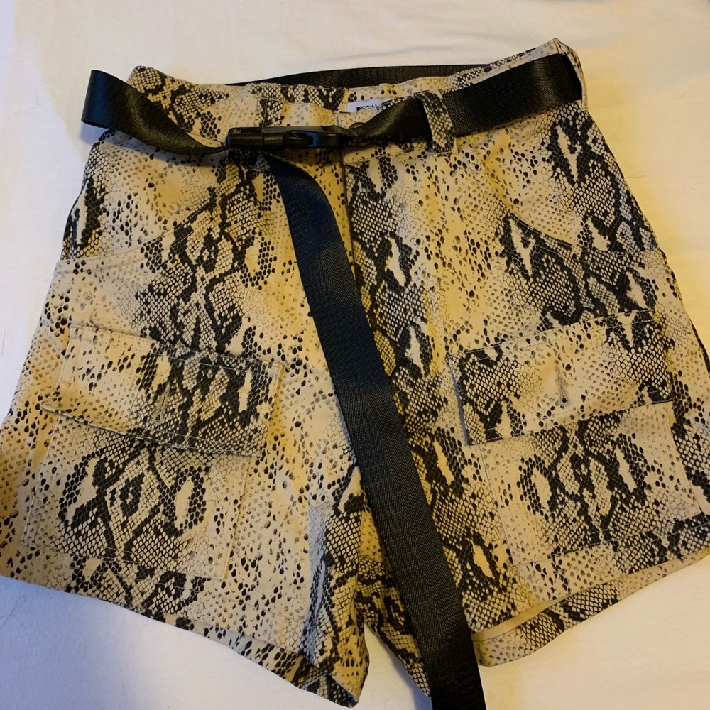 Viper snake shorts